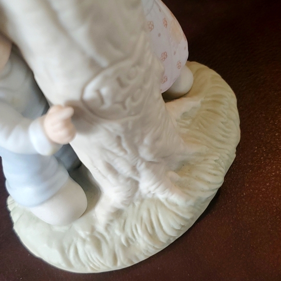 Precious Moments "Thee I Love" - Picture 4 of 10